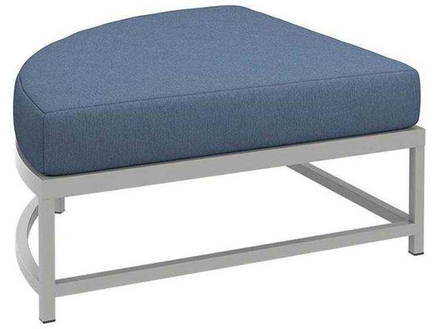 Cabana Club Curved Sectional Ottoman with RELAXplus Cushions