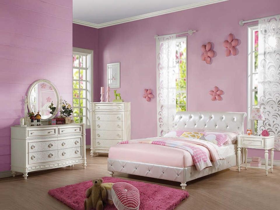Dorothy Bedroom Set