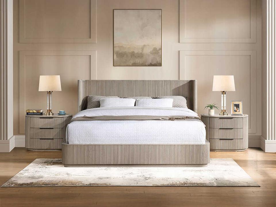 Leanna Bedroom Set