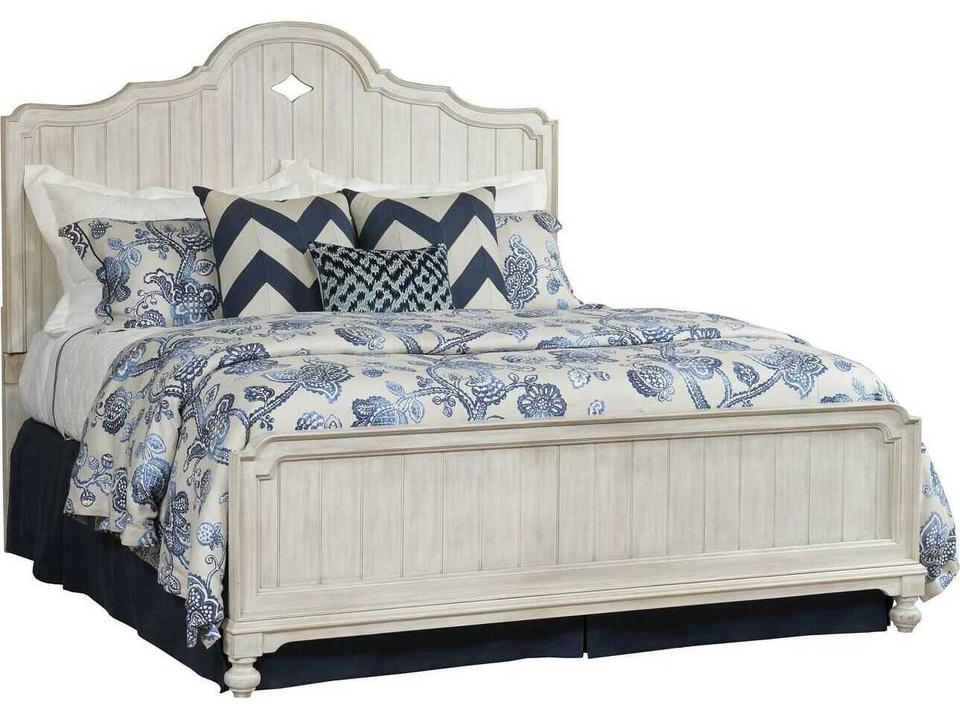 Litchfield Laurel Queen Panel Bed Sunwashed Finish