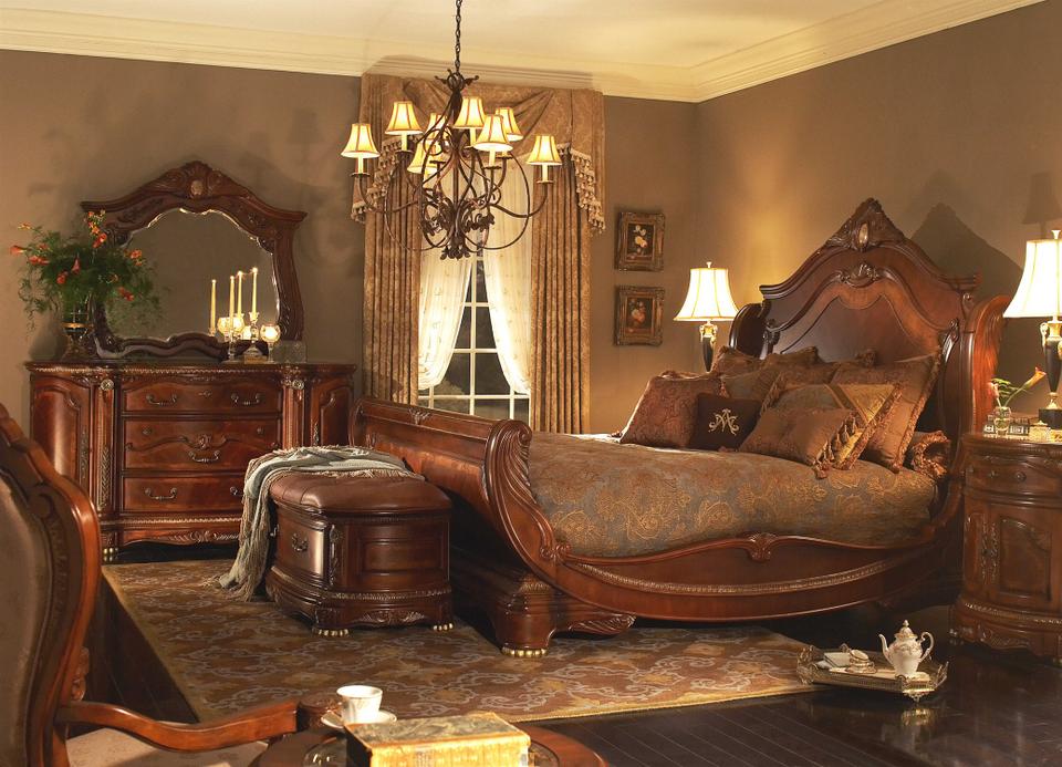 Cortina Bedroom Set