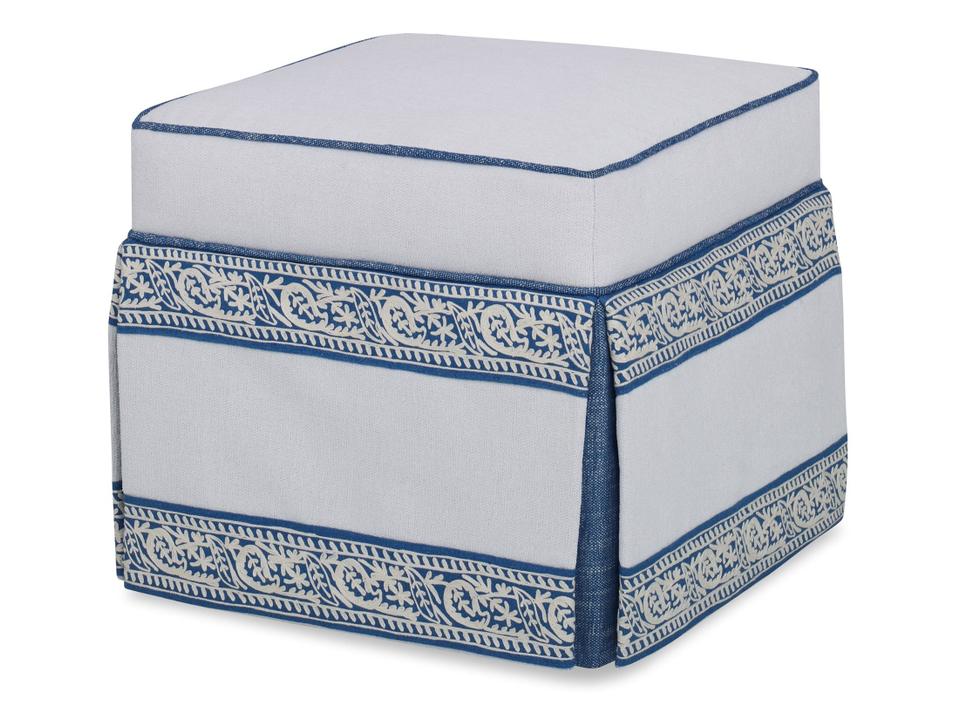 Aria Ottoman