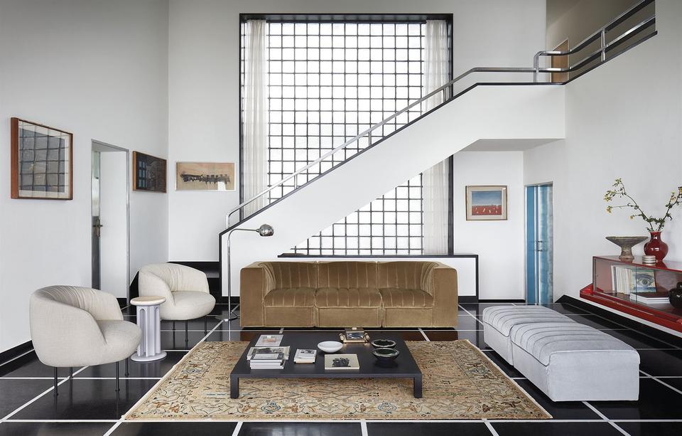 9000 Living Room Set