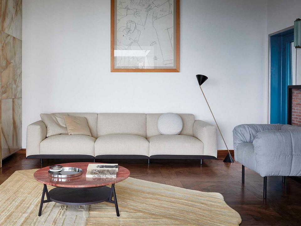 Claudine L Sofa Set