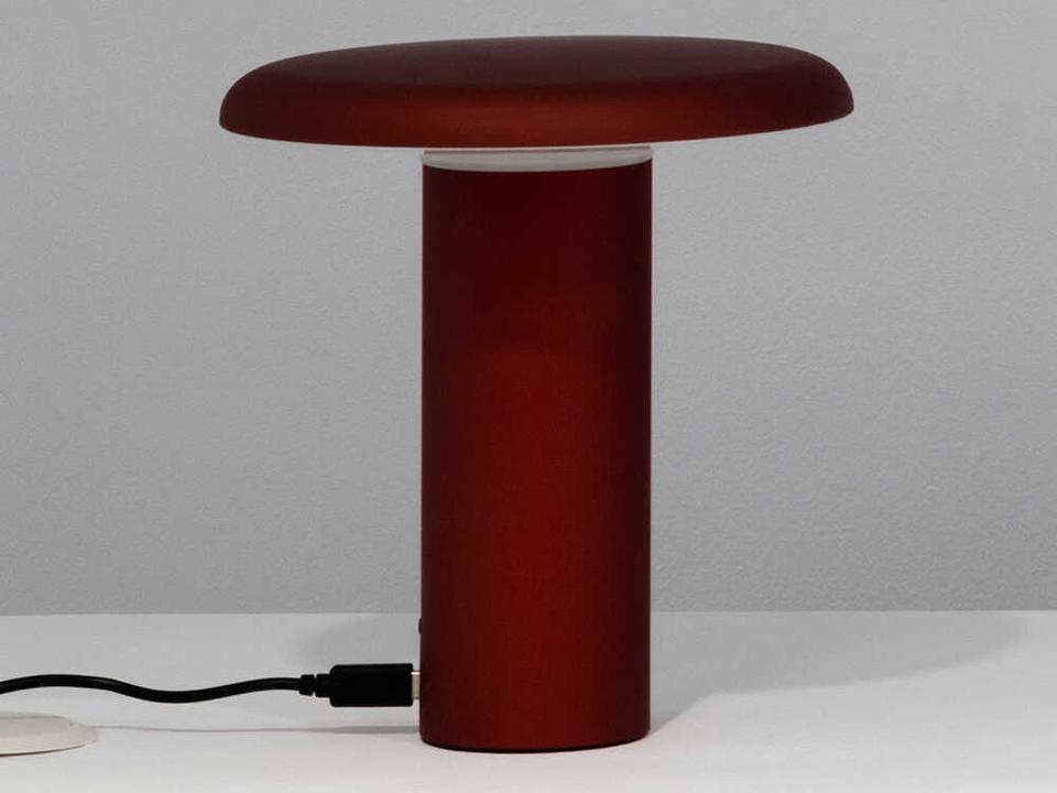 Takku Red Table Lamp