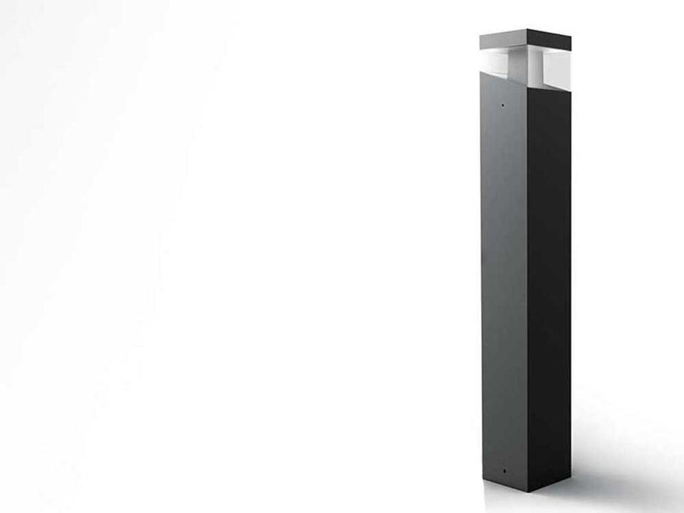 Tetragono 35 Inch LED Outdoor Path Light Anthracite Grey