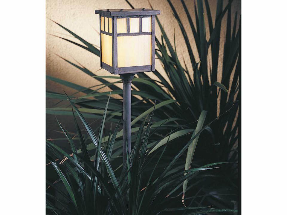 Huntington Low Voltage Outdoor Path Light