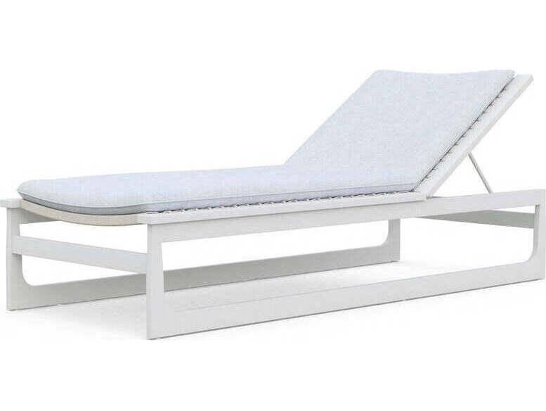 Cozumel Outdoor Chaise Lounge in Birch Rope with White Cushion