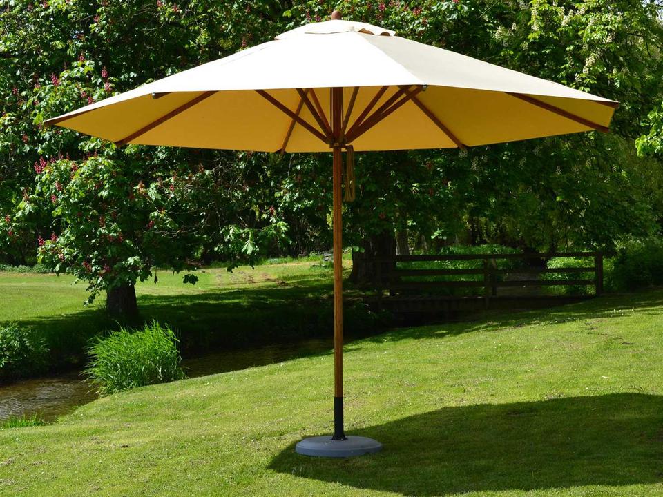 Levante 11.5 Foot Round Bamboo Pulley Lift Market Umbrella