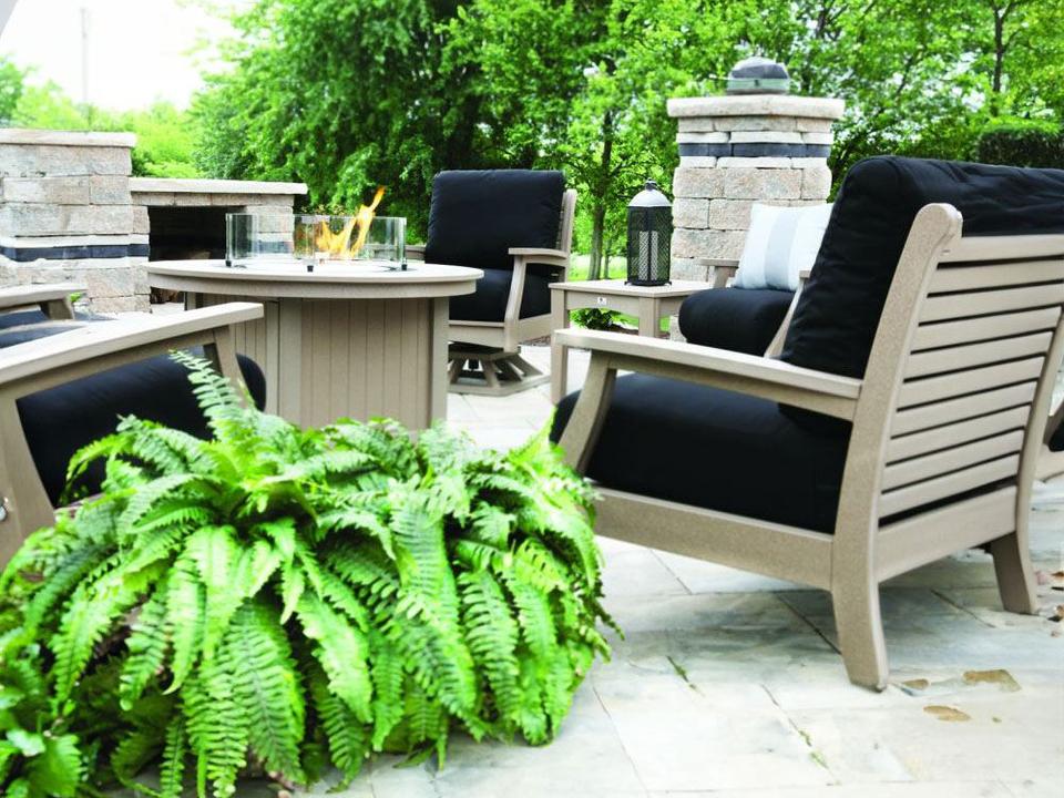 Classic Terrace Recycled Plastic Cushion Patio Lounge Set