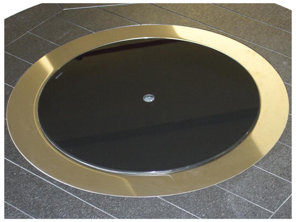 Donoma 20-Inch Round Black Glass Burner Cover