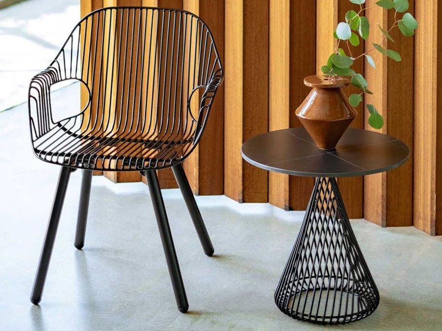 Cono Black Patio Lounge Set