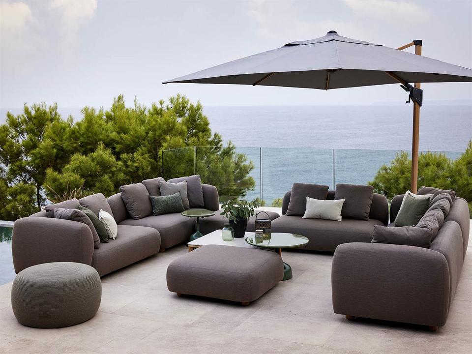 Capture Taupe Airtouch Sectional Lounge Set