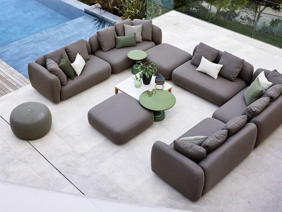 Capture Taupe Airtouch Sectional Lounge Set