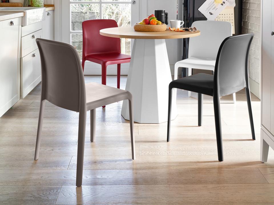 Dix Round Ceramic Dining Table