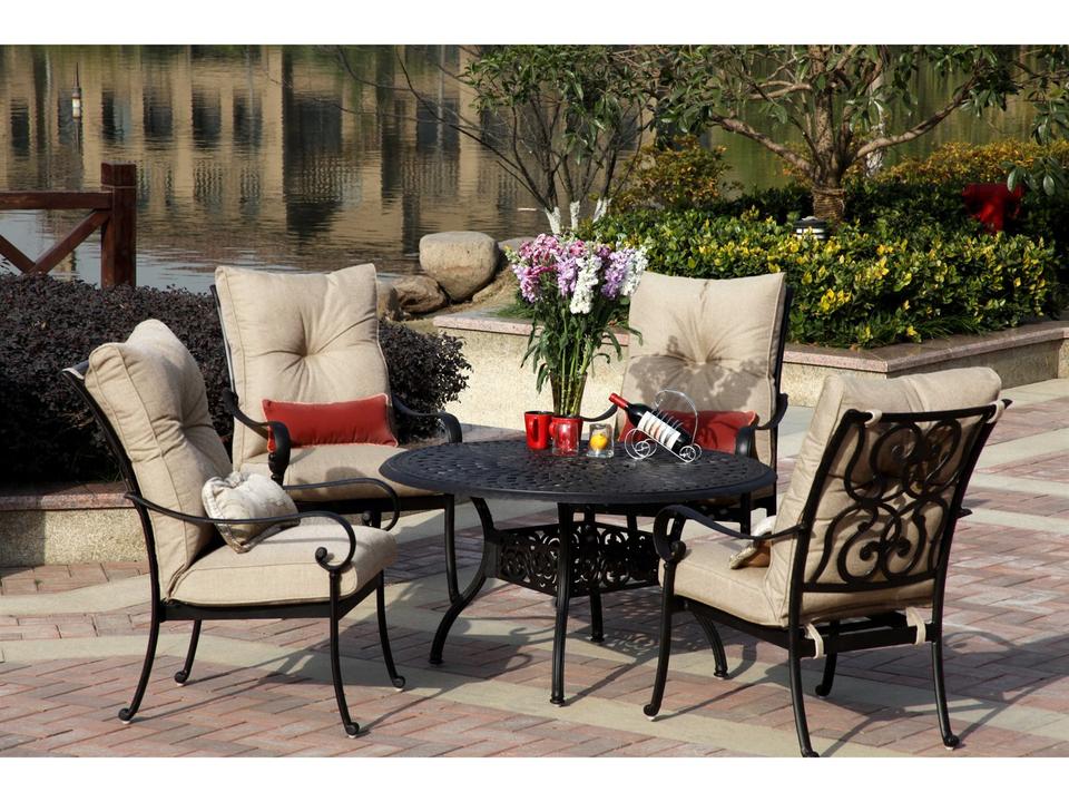 Santa Anita Cast Aluminum 5-Piece Dining Set with Cushions and 48'' Round Dining Table