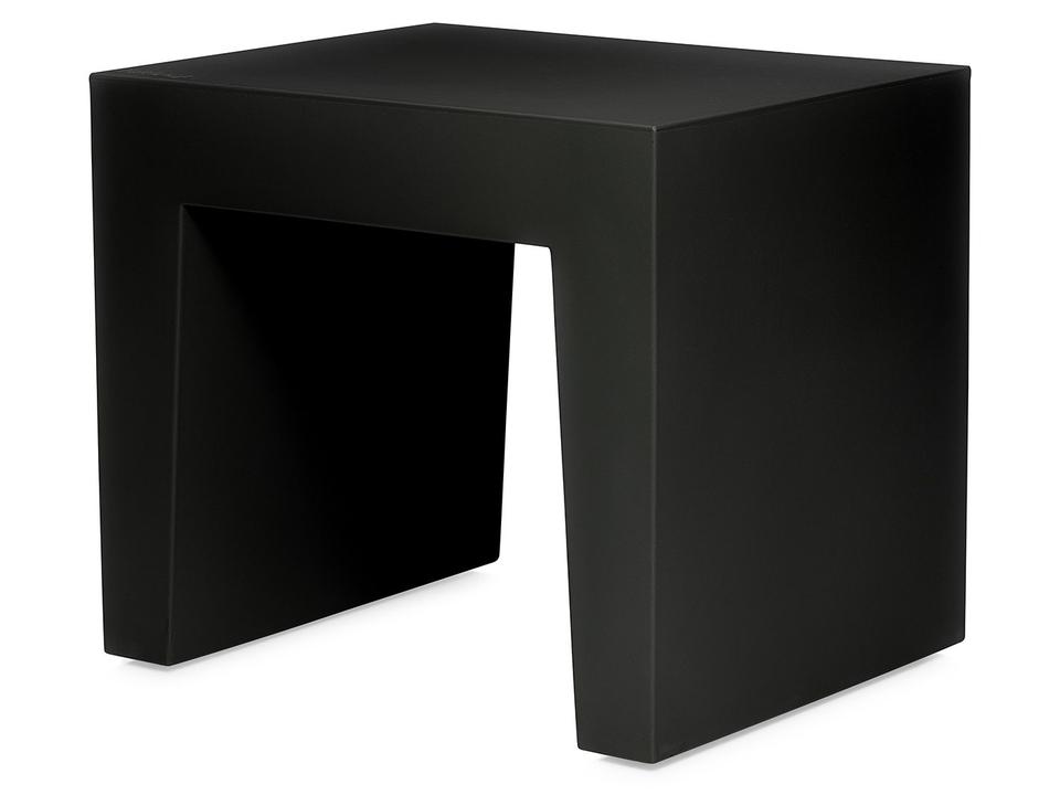 Concrete Seat in Black