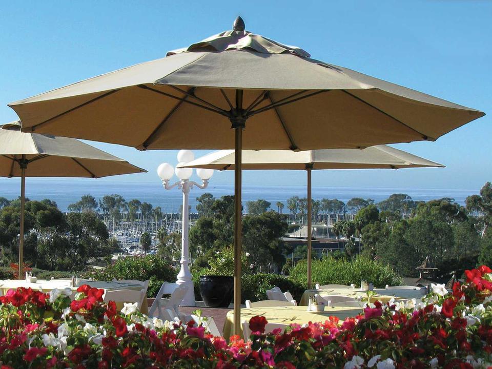 Fiberbuilt Market Pulley 9 Foot Octagon Aluminum Outdoor Patio Umbrella