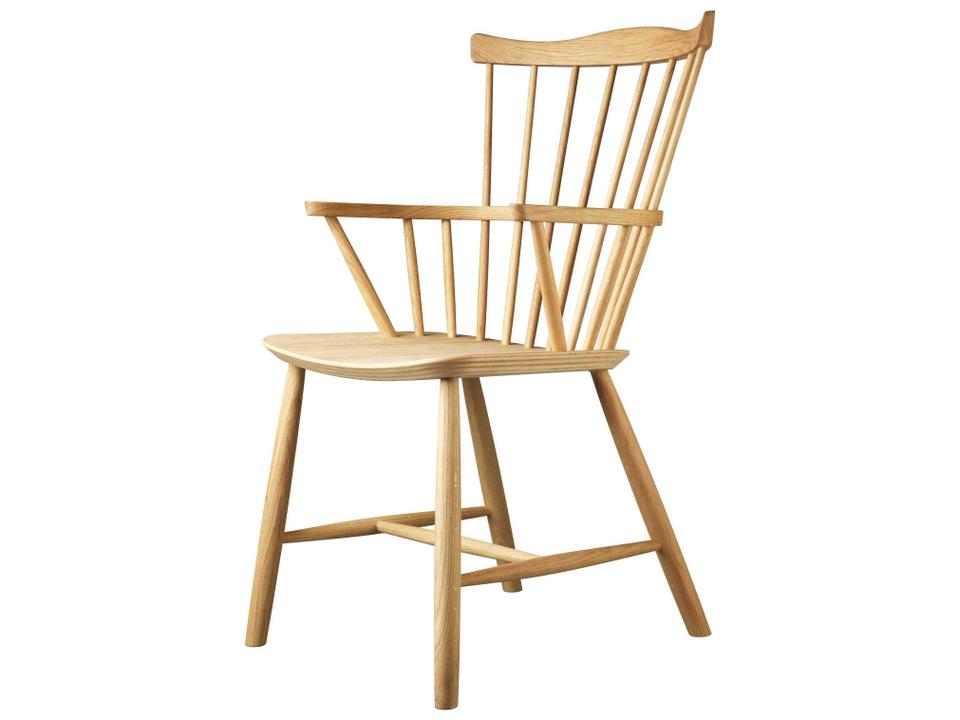 J52 Oak Wood Natural Arm Dining Chair