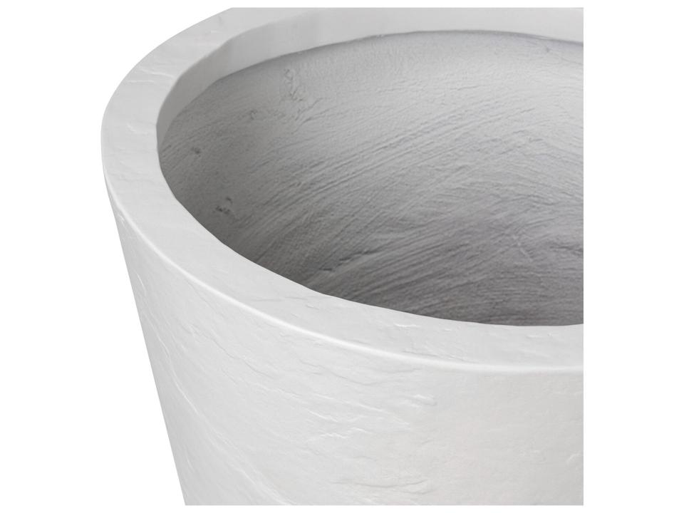 Globetrotter Outdoor Suvi Planter - Textured White Concrete