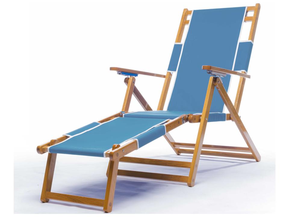 Oakwood 4-Position Reclining Outdoor Lounge Chair with Footrest