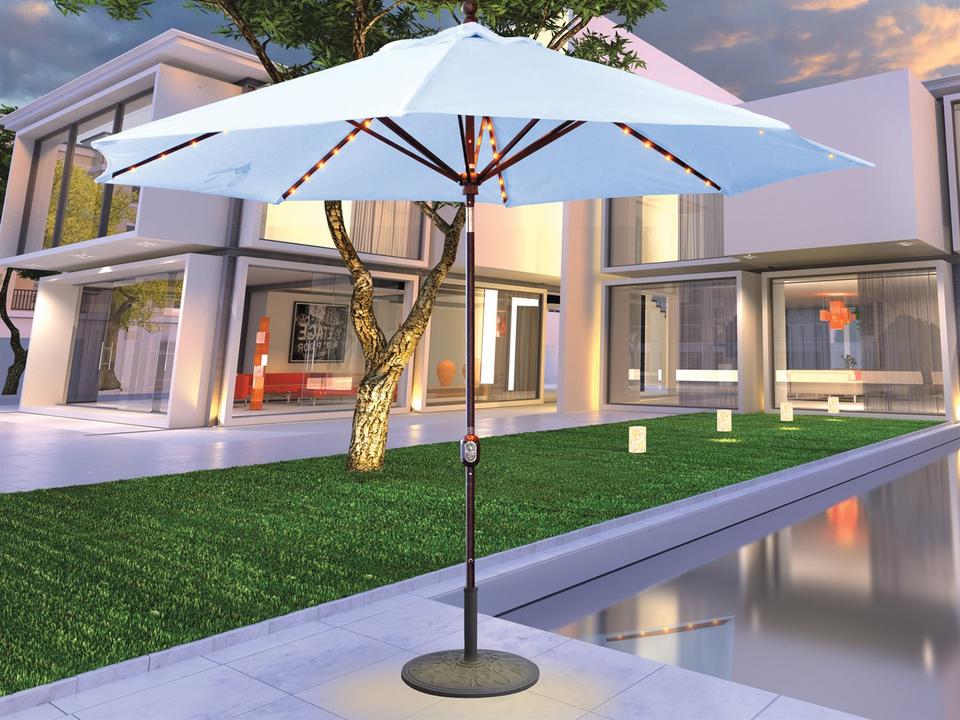 11 Foot Octagon Crank Lift Auto Tilt Umbrella with LED Lights