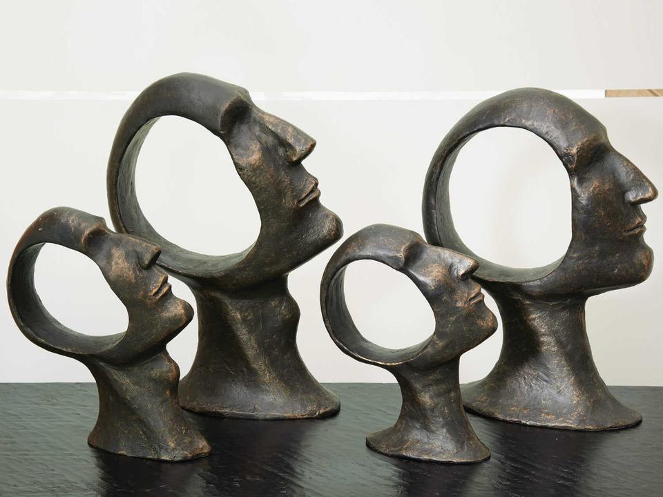 Hollow Head
