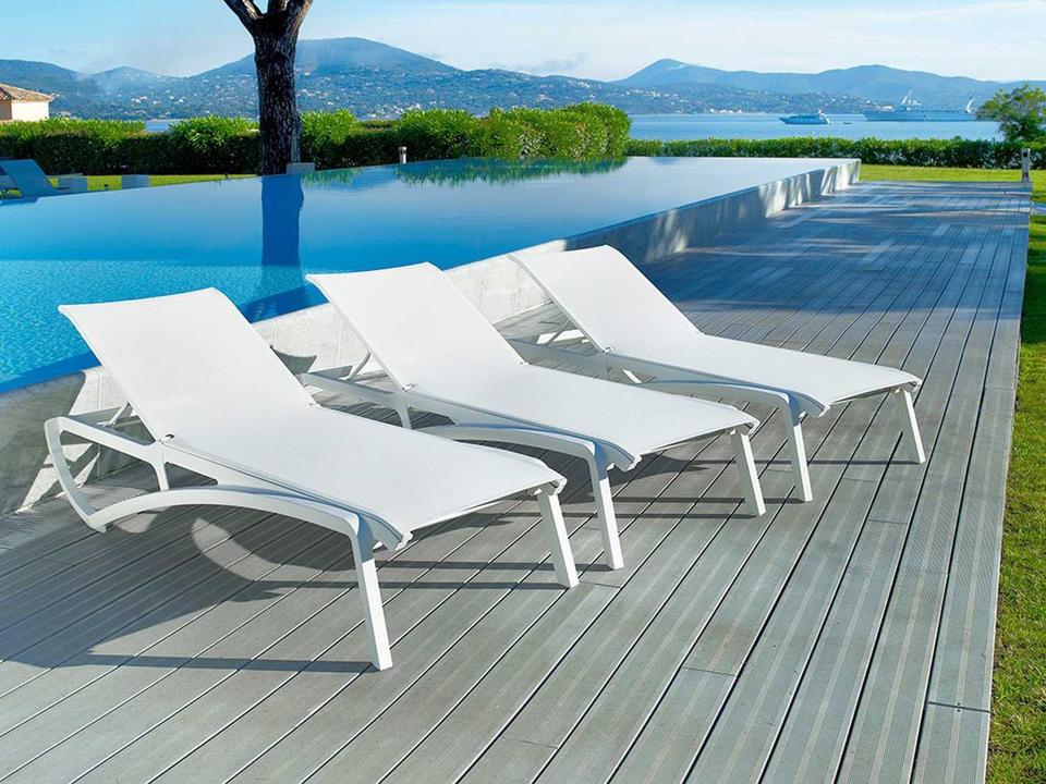 Sunset Glacier White Aluminum Sling Outdoor Lounge Set