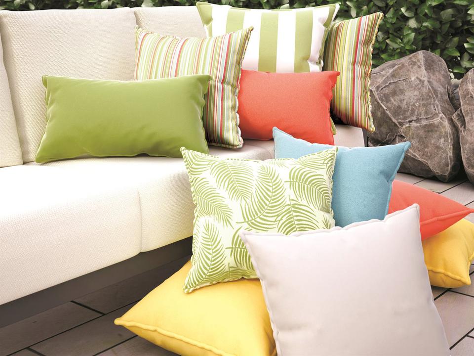 Throw Pillows