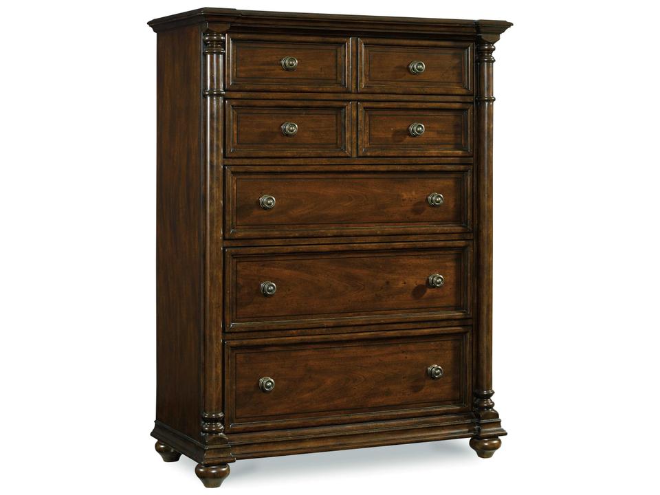 Leesburg 5-Drawer Chest in Traditional Mahogany Finish
