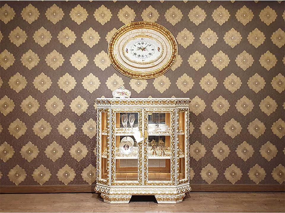 Fin Display Cabinet in Ivory Gold