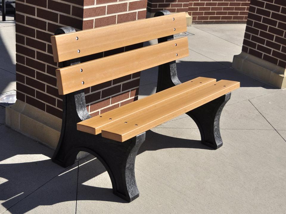 Colonial Recycled Plastic 4 ft Patio Bench