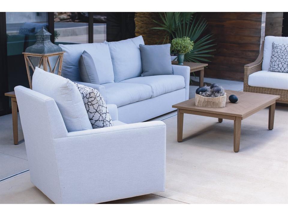 Hemmingway Resort Honey Oak Aluminum Patio Lounge Set
