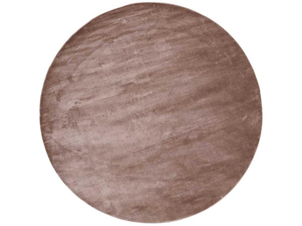 Lucens Area Rug in Rose Pink
