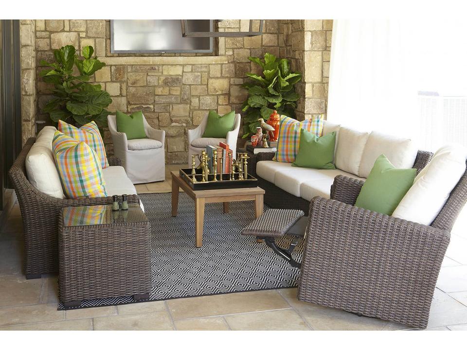 Mesa Wicker Outdoor Patio Lounge Set