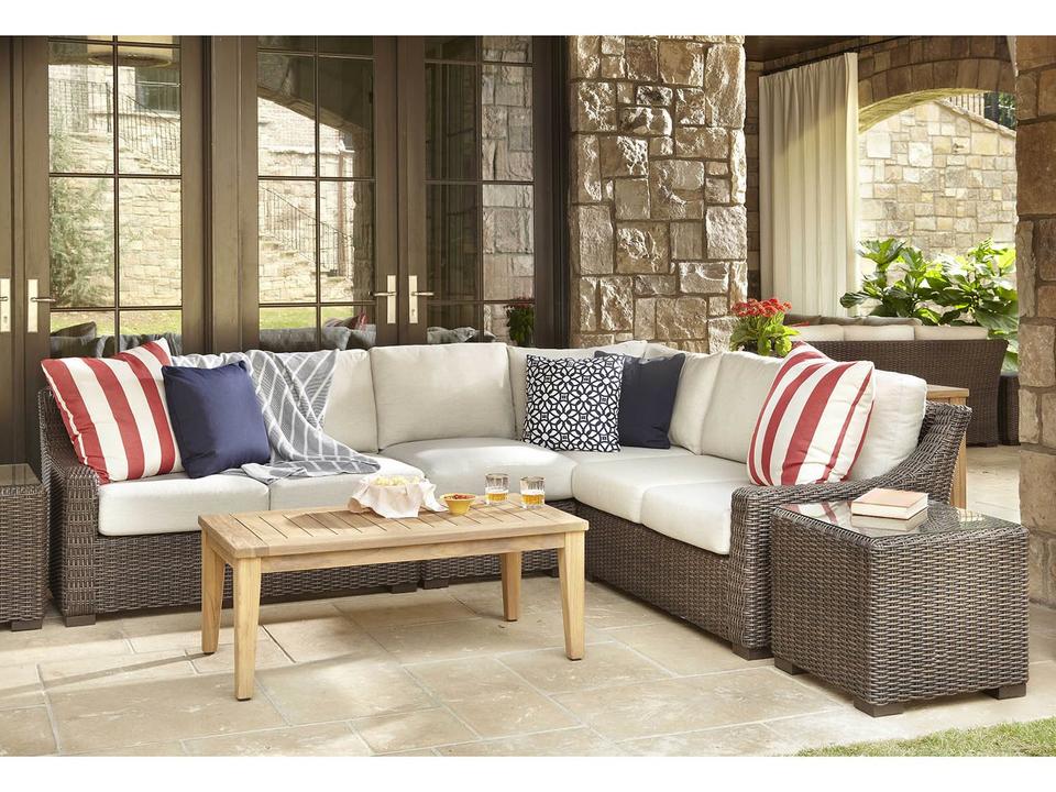 Mesa Wicker Sectional Outdoor Patio Lounge Set