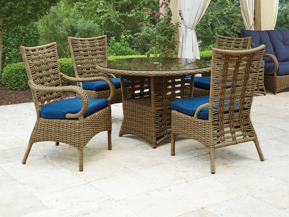 Magnolia Wicker Outdoor Dining Set