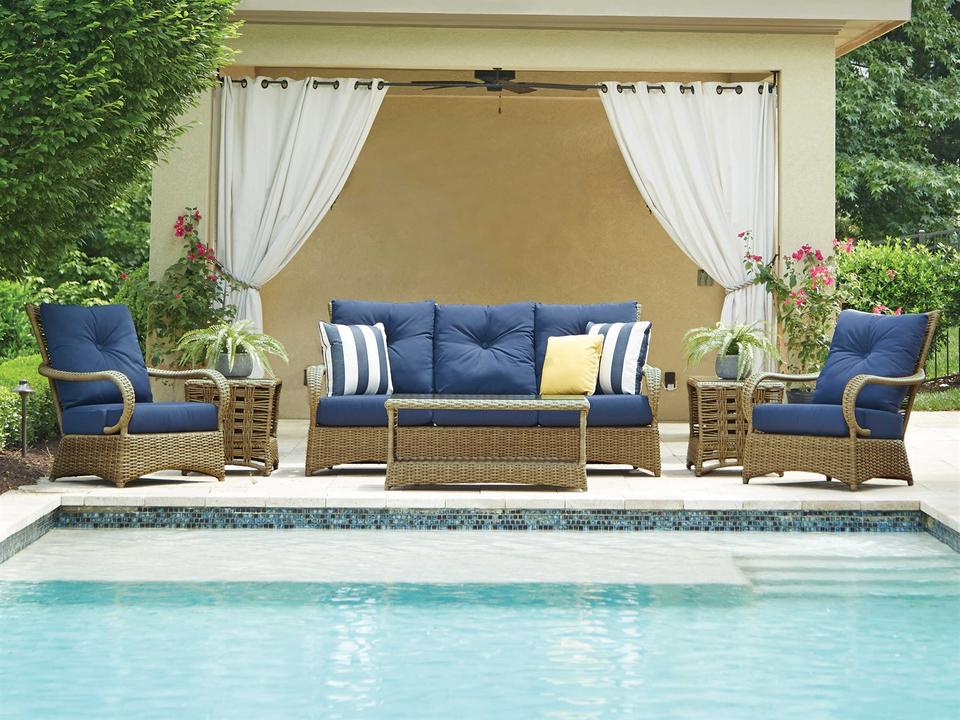 Magnolia Wicker Outdoor Patio Lounge Set