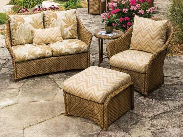 Weekend Wicker Outdoor Lounge Set