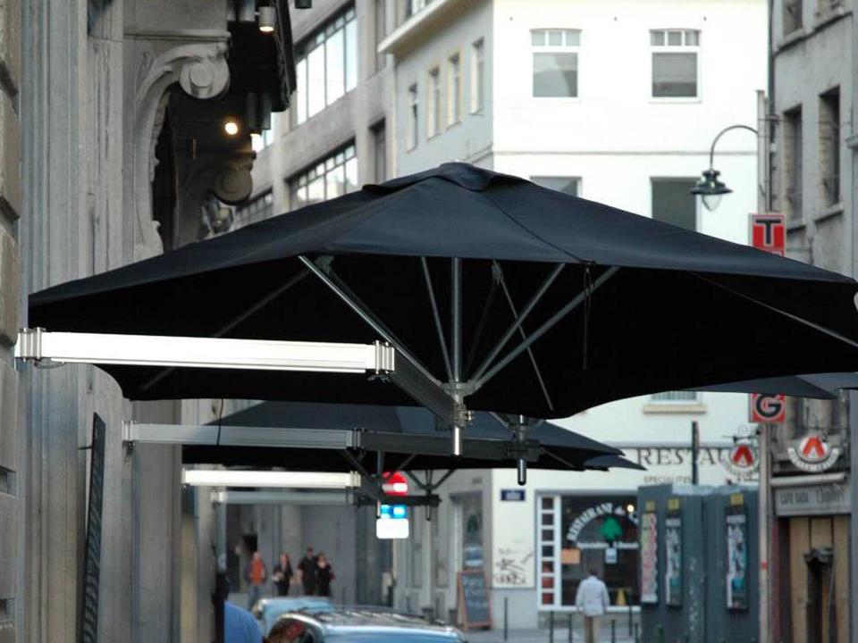 Paraflex Duo Wallflex 9 Foot Push Lift Tilt Patio Wall Mount Umbrella Set of 2