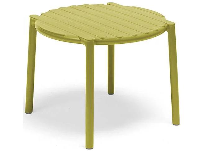 Doga Round Outdoor End Table in Pera Fiberglass Resin