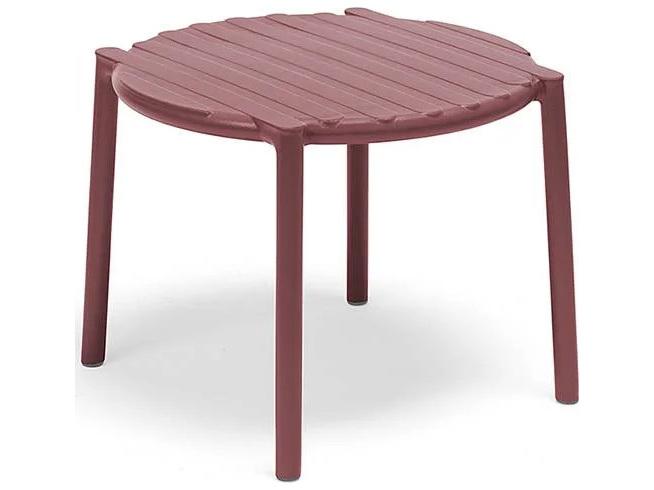 Doga Round Outdoor Patio End Table in Marsala Resin