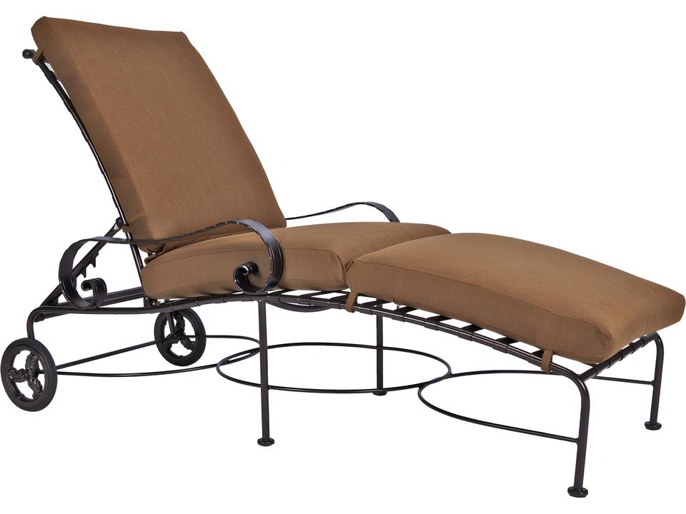Classico Wide Arms Wrought Iron Adjustable Chaise Lounge