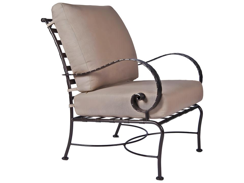 Classico Arms Wrought Iron Outdoor Lounge Chair