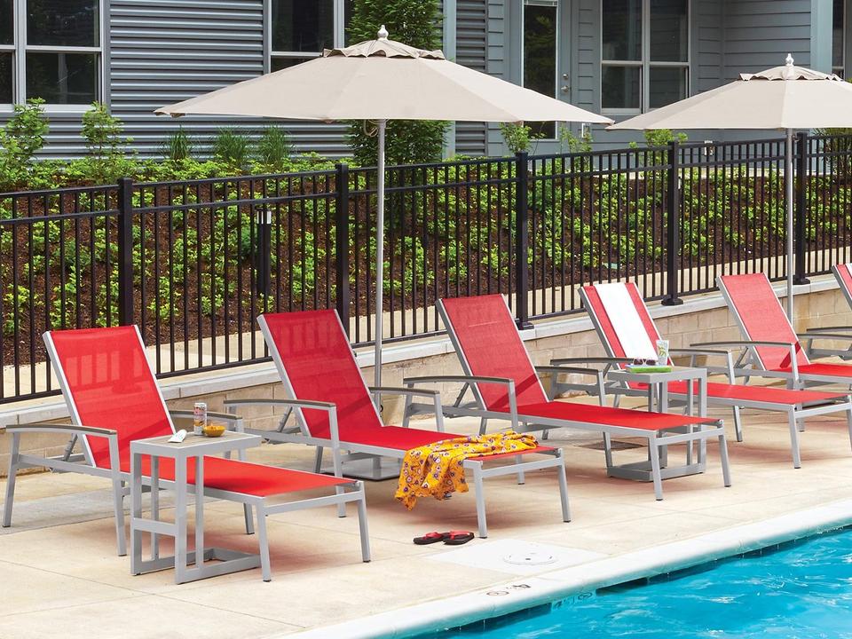 Travira Blue Chaise Lounge Patio Lounge Set
