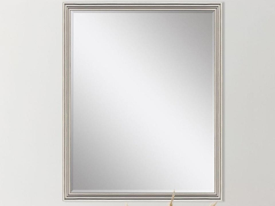884 Mirror Group