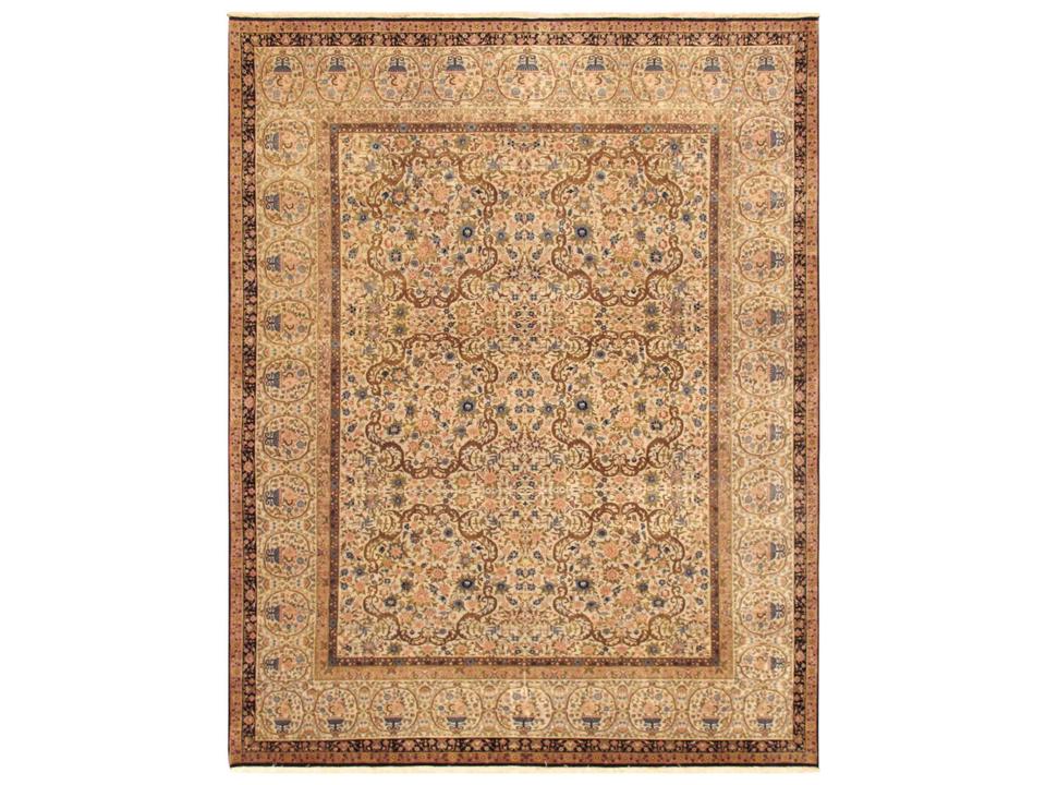Azerbaijan Hand-Knotted Lamb's Wool Bordered Area Rug