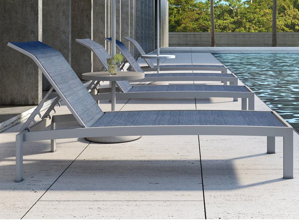 Orion Sling Cast Aluminum Outdoor Lounge Set