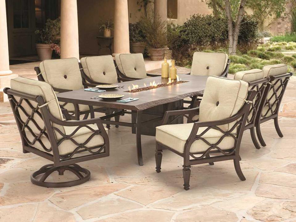Villa Bianca Cushion Dining