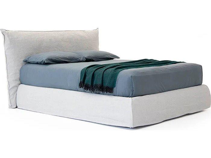 Piumotto King Upholstered Platform Bed in Light Grey Lima Fabric